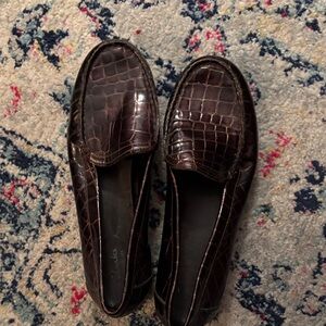 Clark’s Brown Patent Croc Loafers- size 11
